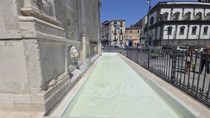 napoli riecco la fontana del formiello