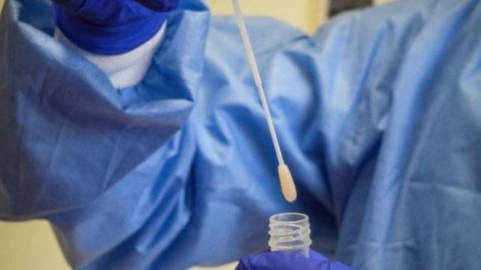 covid chiusa azienda focolaio e sospeso mercato settimanale