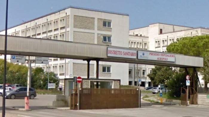 riapertura ospedale agropoli m5s necessario piano sanitario