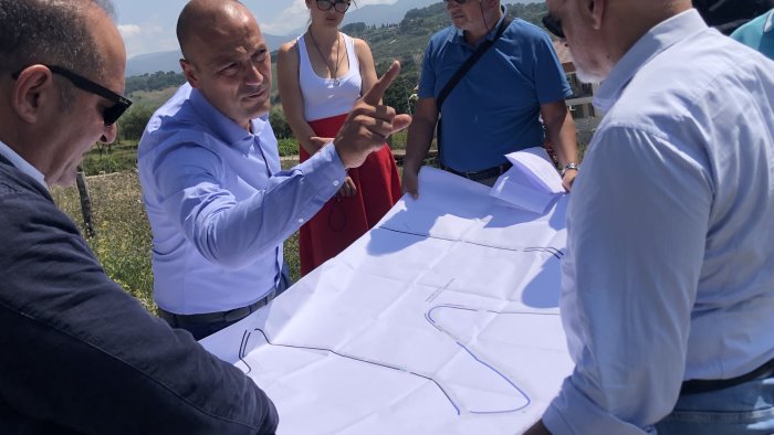 messa in sicurezza in via macchia morese a montecorvino