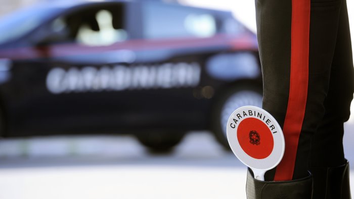 beccato dai carabinieri a spacciare arrestato 18enne