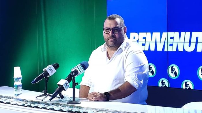 sandro abate angelini si presenta qui con grandi ambizioni