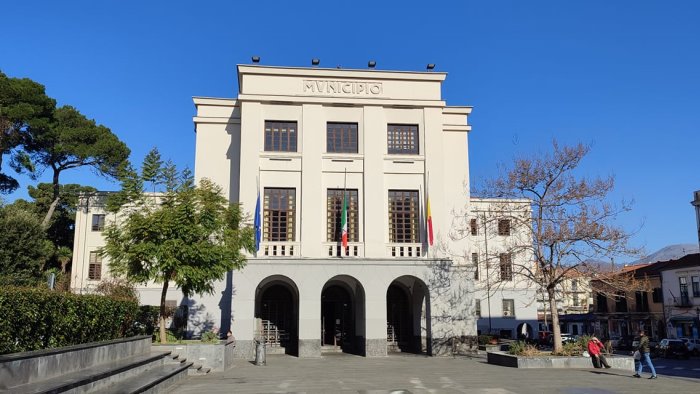 chiusure notturne a3 napoli salerno insostenibile per i cittadini di cava