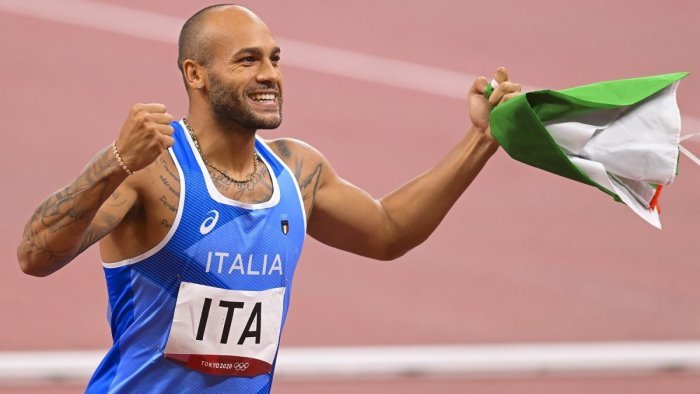 ai mondiali jacobs accede alle semifinali dei 100