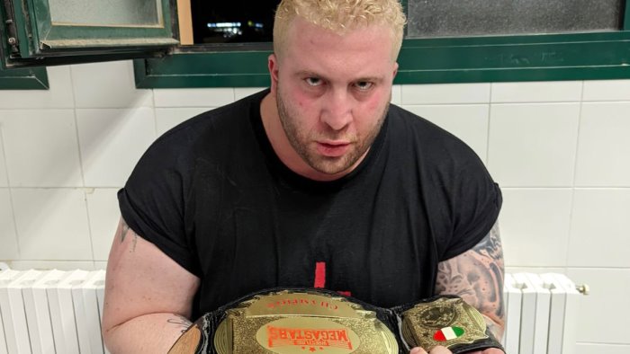 wrestling il salernitano king danza si conferma campione italiano
