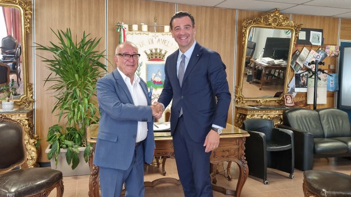 blitz power sbarca ad avellino 10 colonnine per ricaricare le auto elettriche