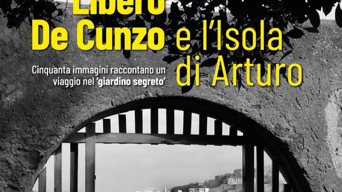 salerno al via la mostra libero de cunzo e l isola di arturo