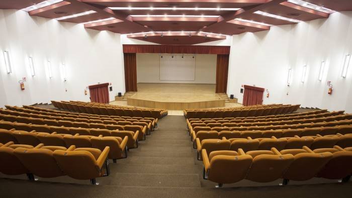 musica in abbazia nel chiostro del loreto tra classica e jazz