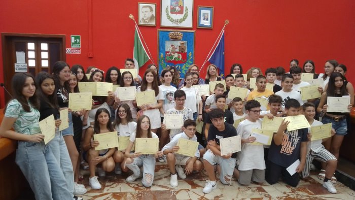 premiati 100 studenti meritevoli di castel san giorgio