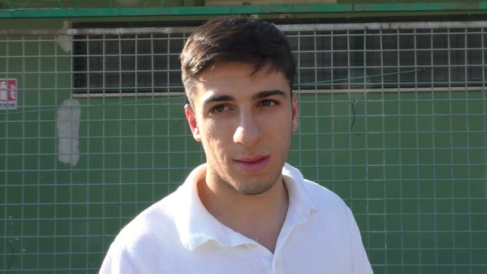 parisi e un nuovo calciatore della fiorentina ecco quanto riceve l avellino