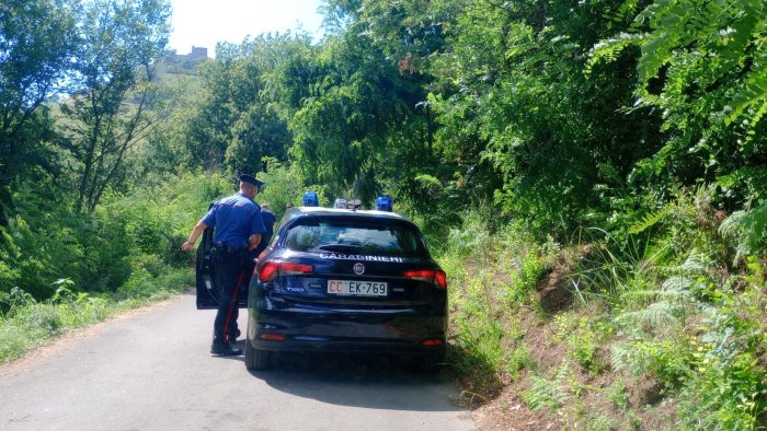 in bici in montagna con l amico precipita nel dirupo muore 17enne