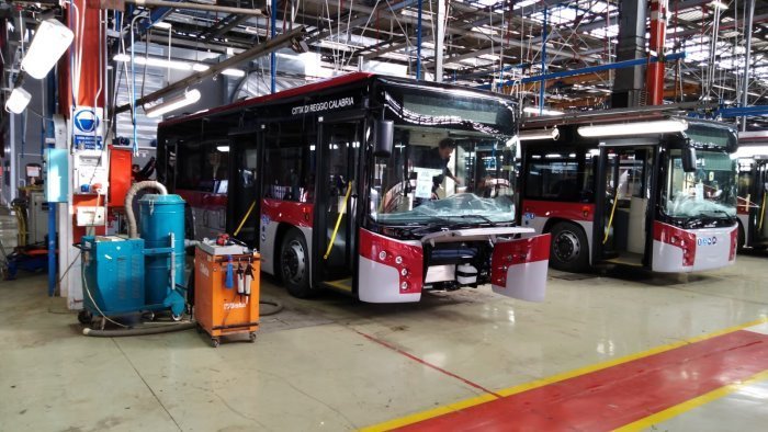 iia uilm non permetteremo che si smantelli polo industriale