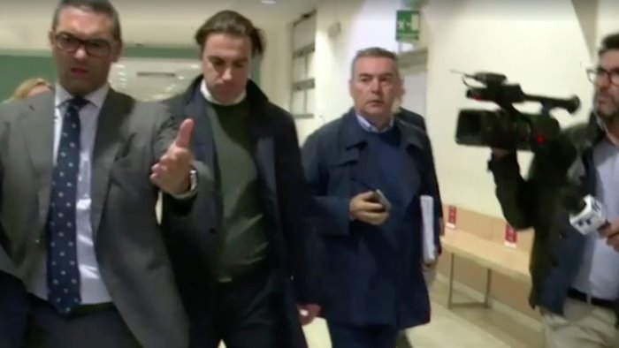 ha bruciato lo zio nell altoforno latitante dopo la sentenza d ergastolo