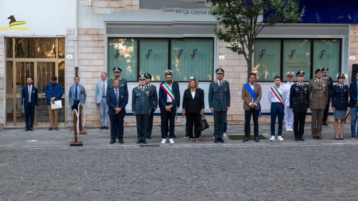 ricordati i finanzieri zoccola e de rosa morti tragicamente in servizio