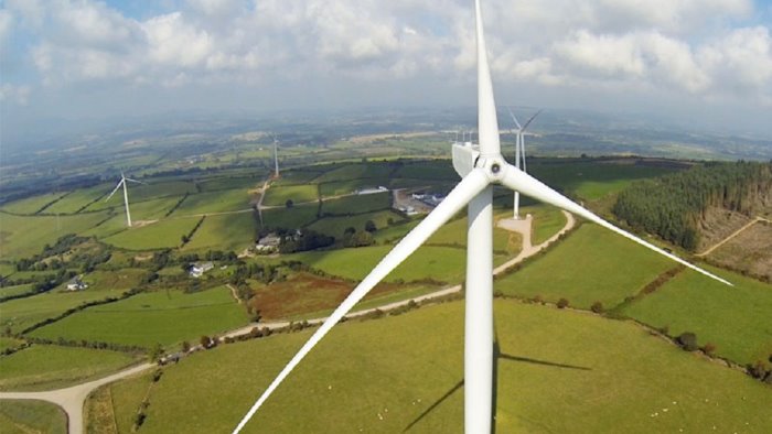 eolico tecnologia strategica ma servono scelte coraggiose per obiettivi 2030