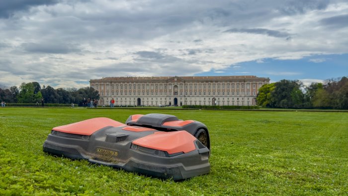 reggia di caserta firmato accordo per la manutenzione di tutte le aree verdi