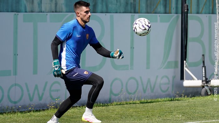 benevento seconda giornata di allenamento all imbriani le foto