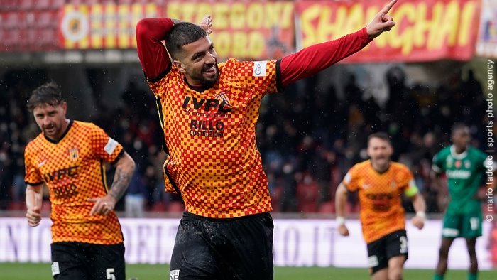 salernitana blitz notturno il catania mette le mani su forte