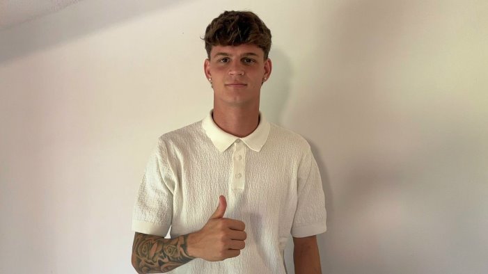 ufficiale salernitana nuovo arrivo cabianca e il decimo rinforzo