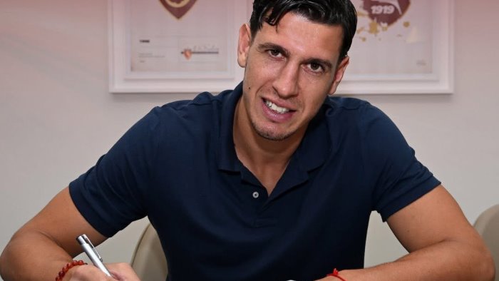 salernitana capomaggio e in ritiro faggiano innesto importante