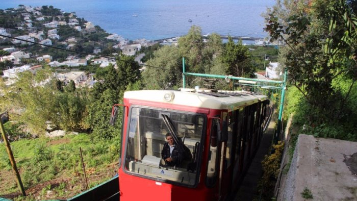 funicolare di capri il futuro e arrivato anche qui