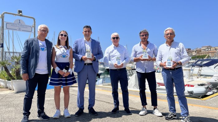 camerota premiata per la raccolta degli imballaggi in acciaio