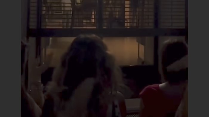 avellino dopo 18 anni ha chiuso zara lo staff saluta commozione al corso