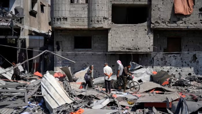 gaza l idf avanza a deir al balah colpito il cuore della striscia