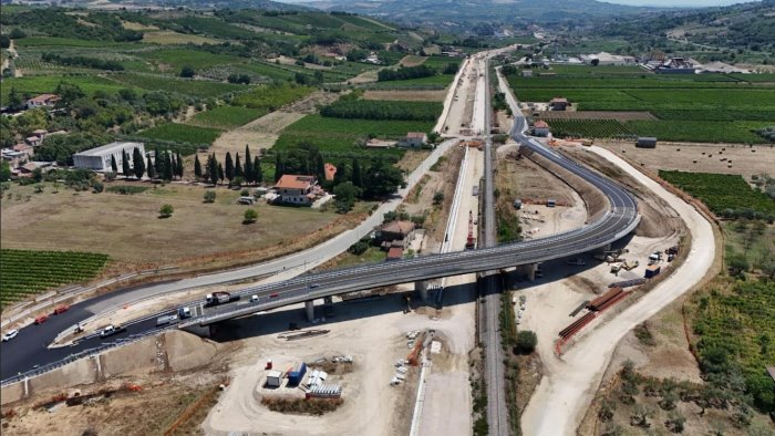 strada provinciale 106 la provincia ha preso in carico il cavalcaferrovia