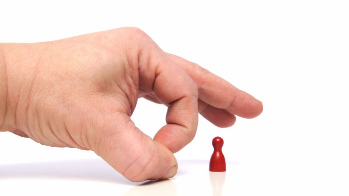 la consulta boccia il tetto dei 6 mesi risarcimenti equi per i licenziamenti