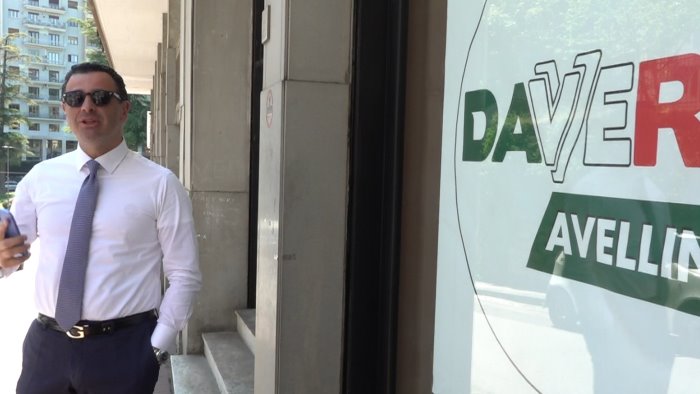 avellino gianluca festa mercoledi incontra la cittadinanza al viva hotel