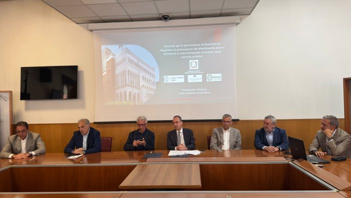 sicurezza nei locali e video allarme anti rapina i protocolli a salerno