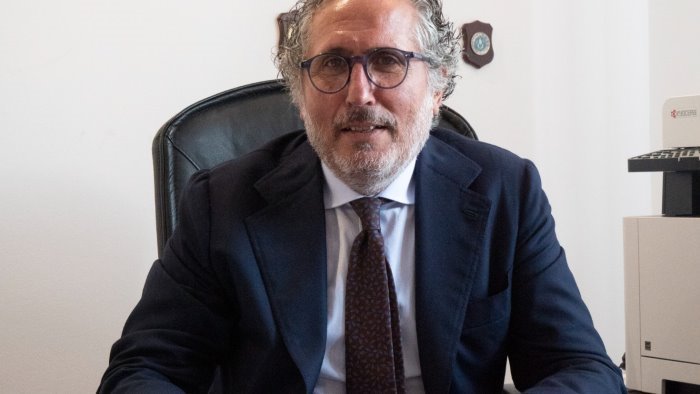 aggressione all autista air denunciato 45enne acconcia vicini al collega