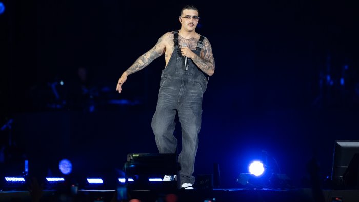 geolier torna a casa due serate sold out all ippodromo di agnano