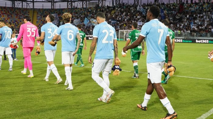 guendouzi su rigore al 92 avellino battuto solo nel finale dalla lazio