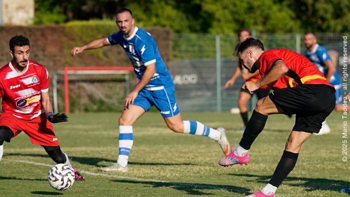 benevento nell amichevole piu morbida scopre subito ricci