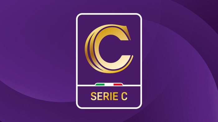 e il giorno del calendario di serie c si parte con crotone benevento