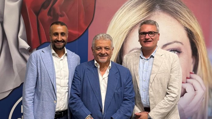 fdi dopo il teatro avanti con la palestra del liceo lombardi di airola