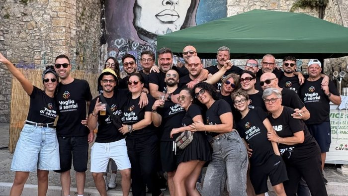 voglia di sorrisi ad ariano pranzo solidale buon cibo musica e allegria