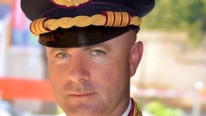 bimba si sente male al concerto ad afragola salvata dal comandante piricelli