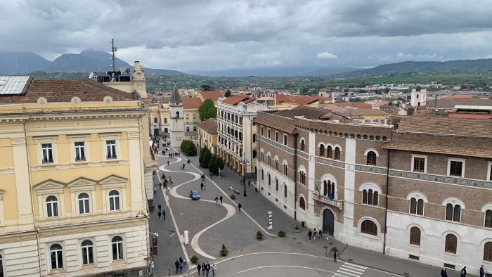 benevento musica all esterno dei locali ecco la nuova ordinanza