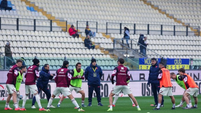 salernitana gli avversari temono i granata saranno li in vetta