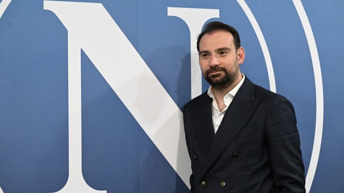 addio ndoye per il napoli e pausa di riflessione sul mercato