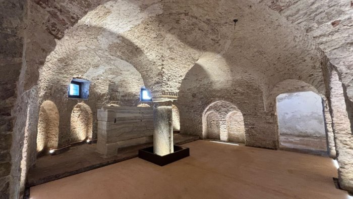 a mondolfo il piu grande sarcofago in stile ravennate presente nelle marche