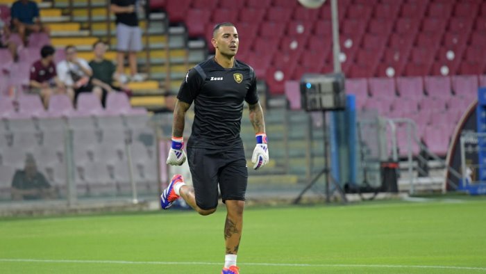 salernitana per sepe sfuma il pescara faggiano valuta la permanenza