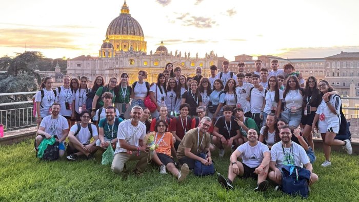 giubileo dei giovani a roma ecco la cartolina della diocesi di ariano lacedonia