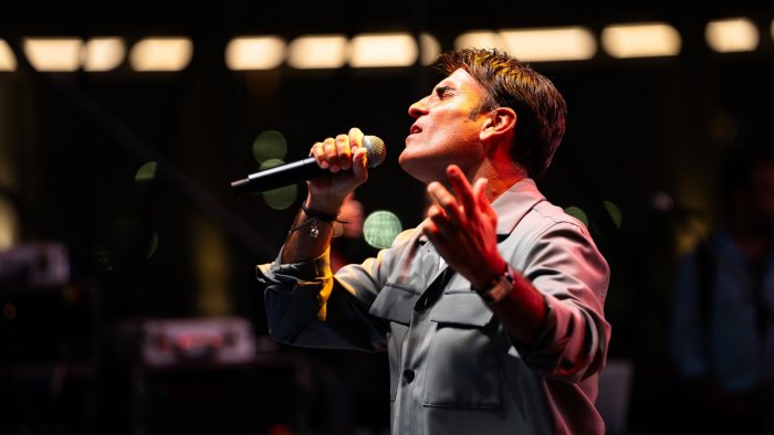 sal da vinci inaugura pitti pizza friends con alex wyse e lupo sul palco