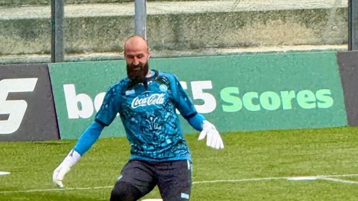 primo giorno da calciatore del napoli milinkovic savic applausi dei tifosi