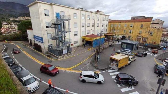 condizionatori fuori uso in ospedale ad eboli sospese le attivita chirurgiche