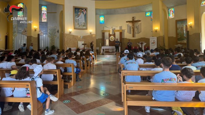 carabinieri incontrano i bambini dell oratorio focus su truffe e bullismo